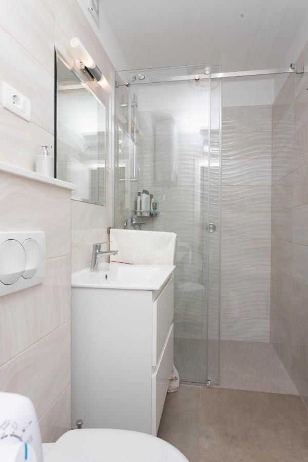 Apartman Marel Zrnovnica Экстерьер фото